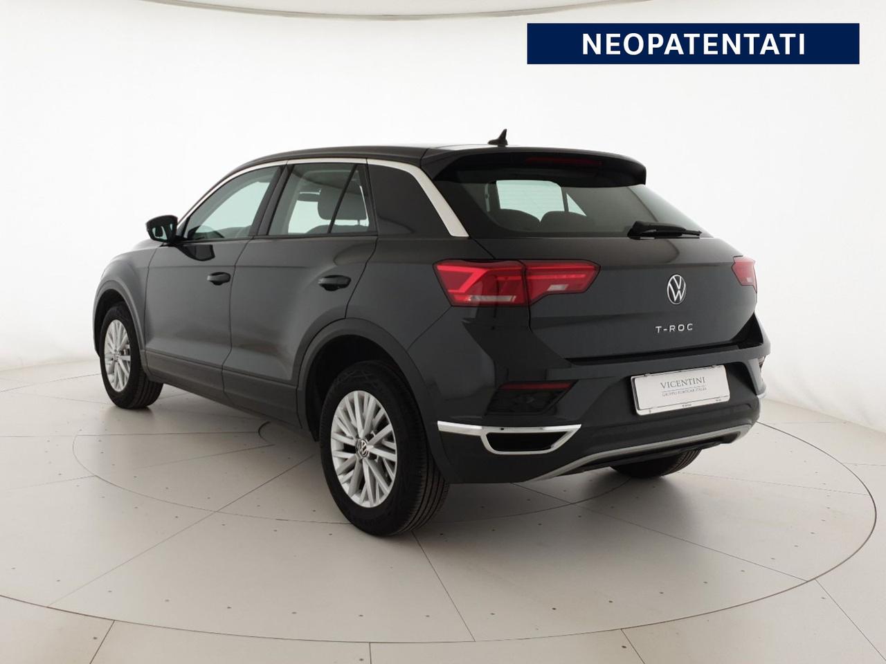Volkswagen T-Roc 1.0 tsi business 110cv