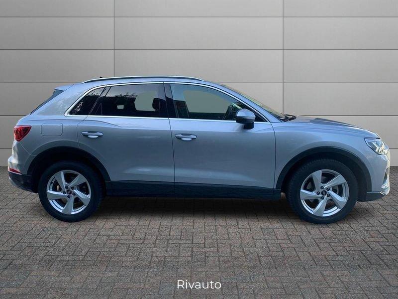 Audi Q3 35 2.0 tdi Business quattro s-tronic