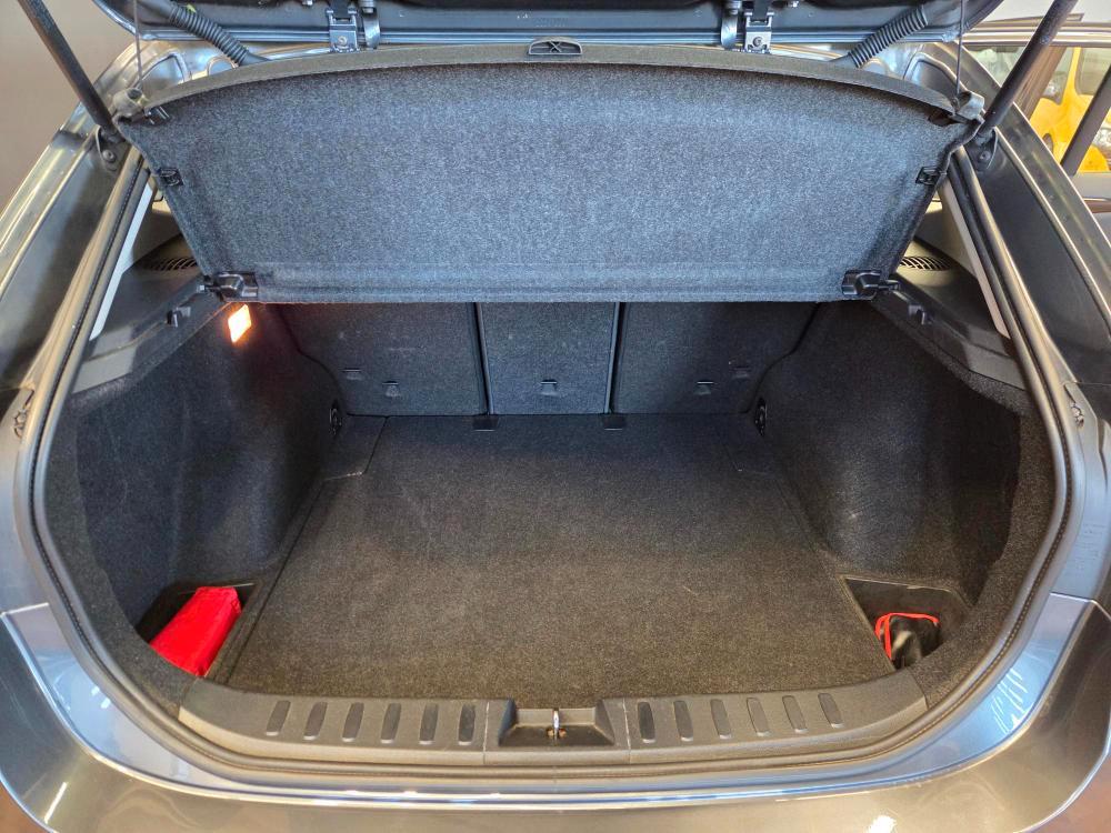 BMW X1 sdrive18d my12