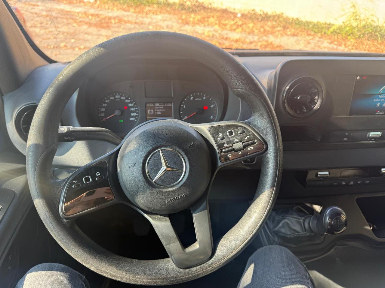 Mercedes Benz