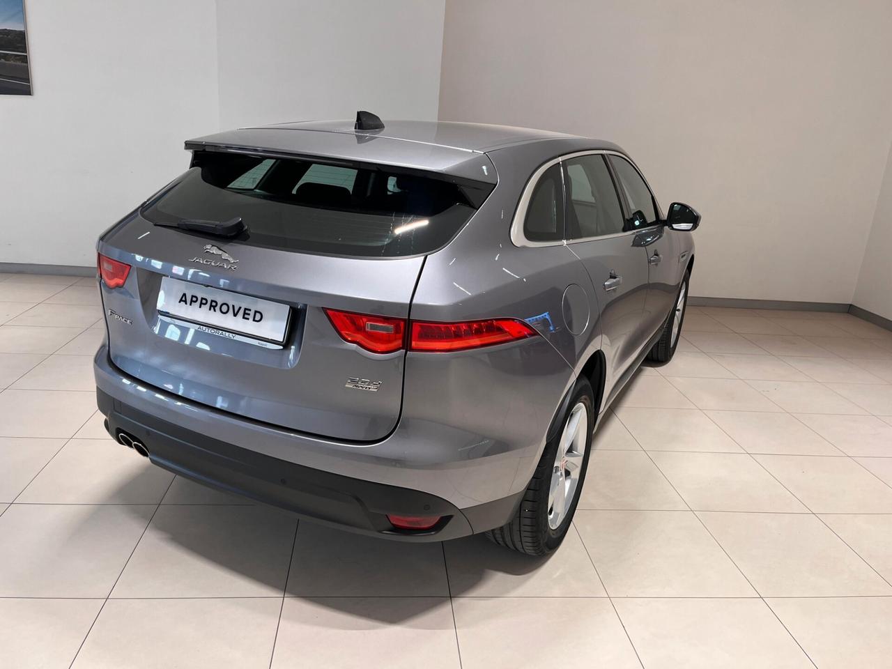 Jaguar F-Pace 2.0 D 180 CV AWD aut. Prestige