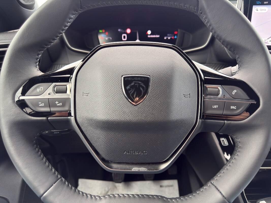 Peugeot 2008 1.2 puretech Allure s&s 100cv Con NAVIGATORE