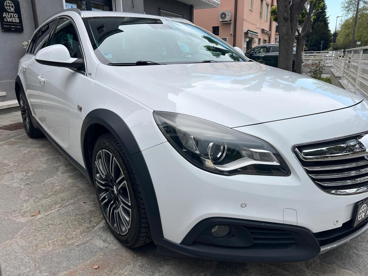OPEL INSIGNA 2.0 CDTI 4x4 AUT. COUNTRY TOURER