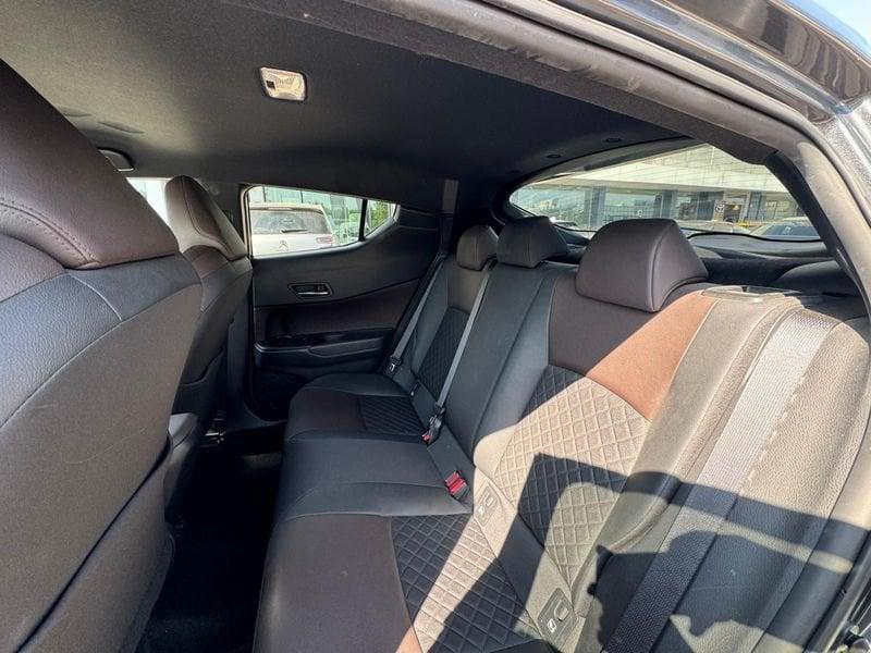 Toyota C-HR 1.8H 122cv E-CVT Lounge