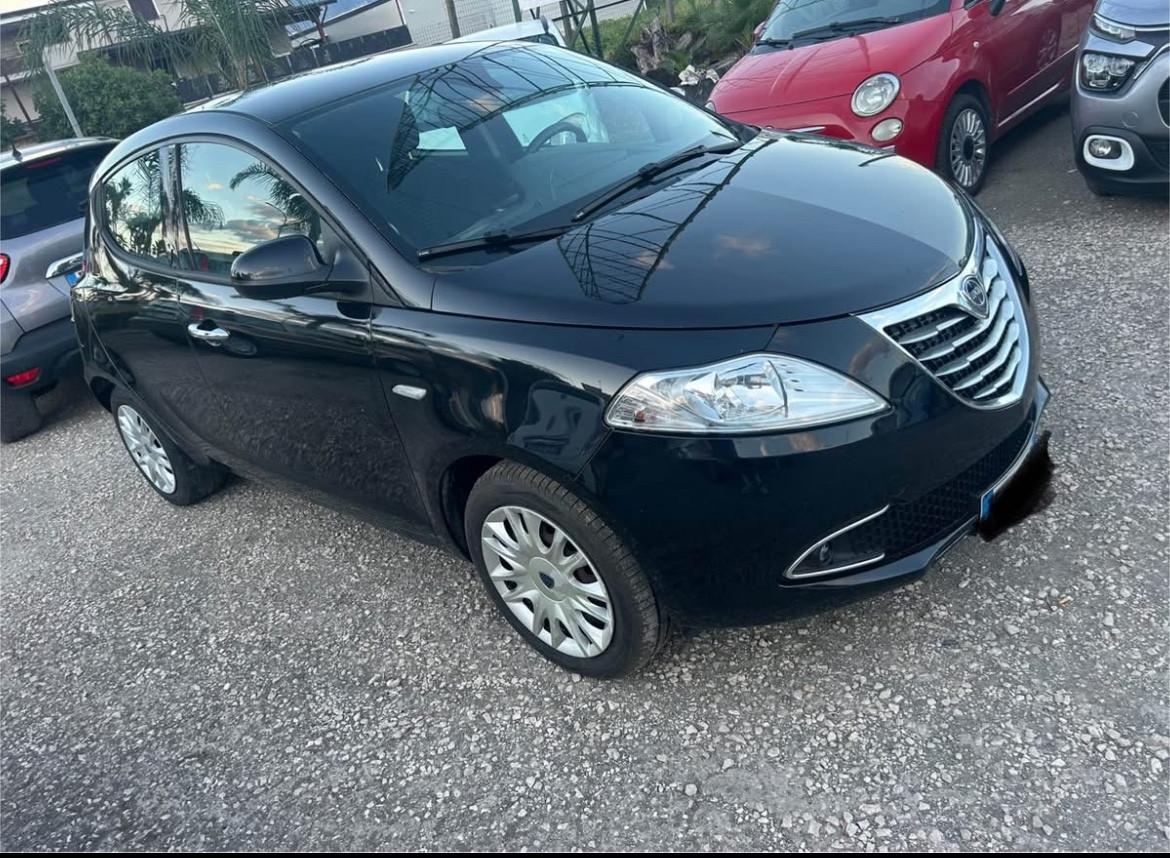 Lancia Ypsilon 1.3 MJT 16V 95 CV 5 porte S&S Platinum