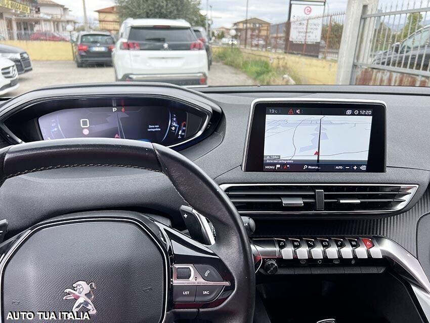 PEUGEOT 3008 1.2 BENZINA NAVI-AUTOMATICA