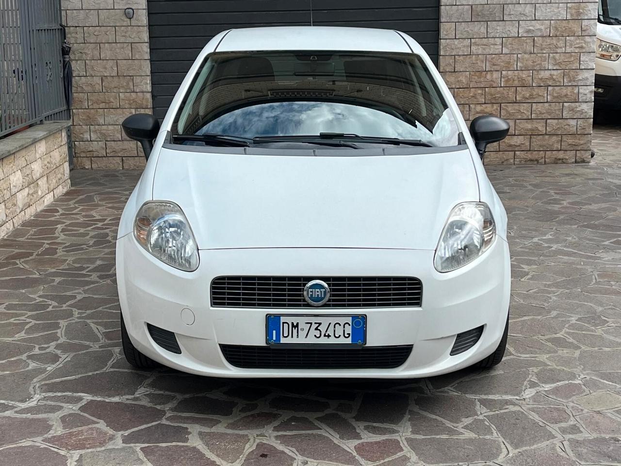 Fiat Grande Punto 1.4 5 porte Dynamic GPL