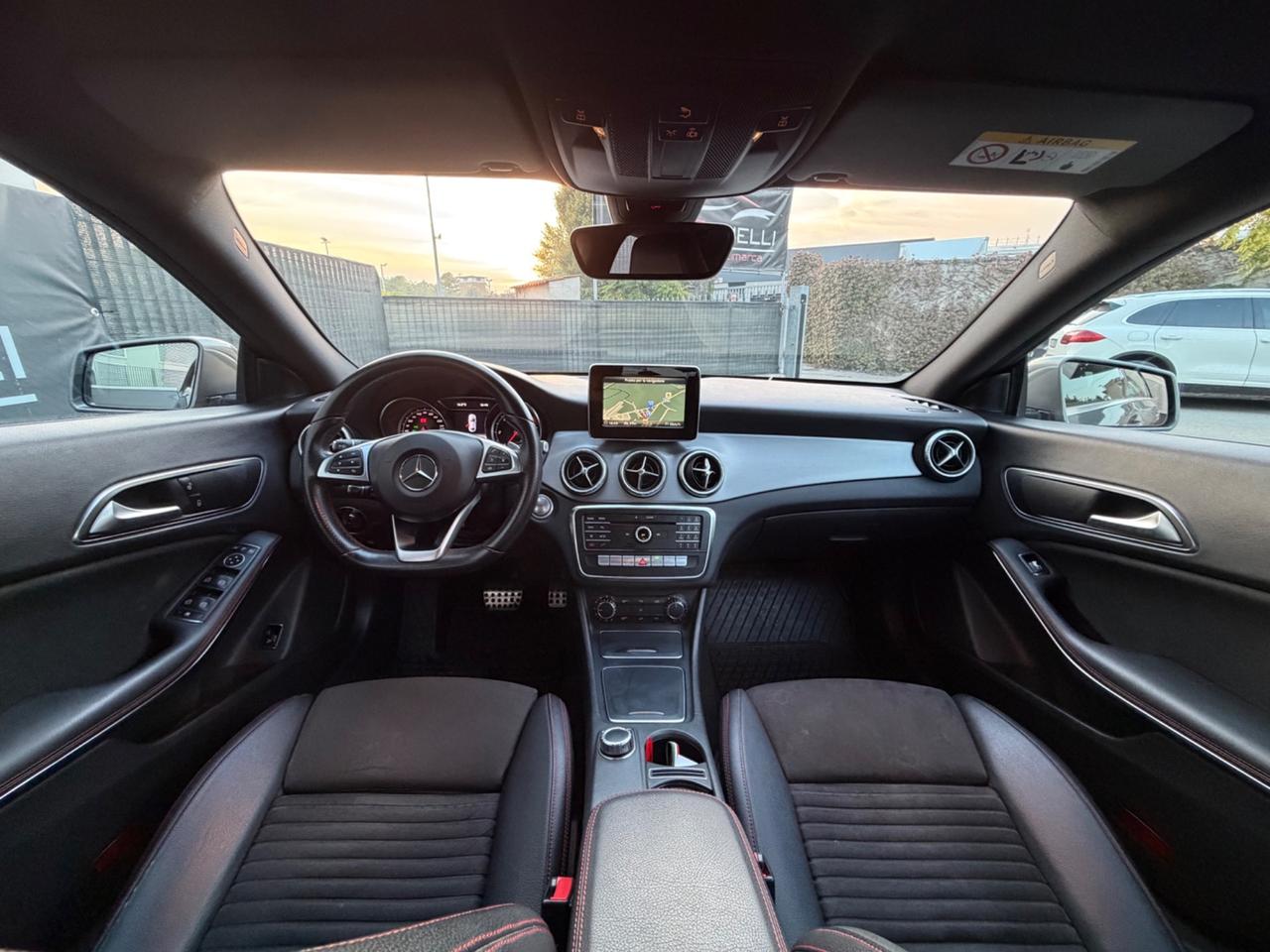 Mercedes-benz CLA 180 180d PREMIUM PACK RETROCAMERA SENSORI PELLE