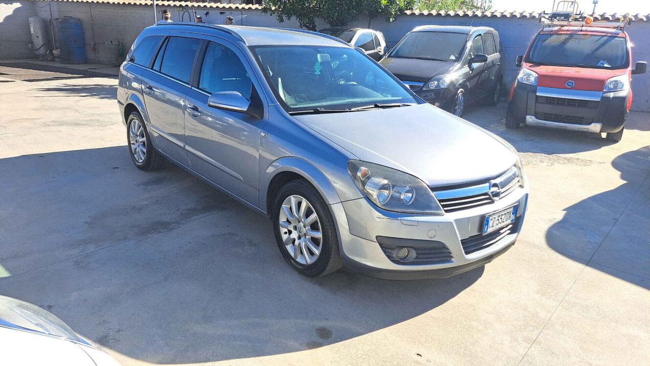 Opel Astra 1.7 CDTI 101CV Station Wagon Cosmo