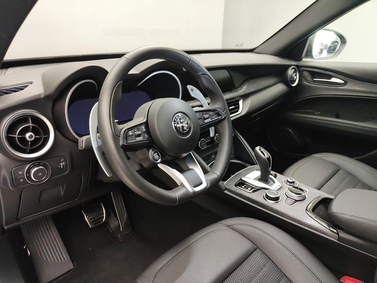 ALFA ROMEO Stelvio 2023 2.2 TD 210CV SPRINT AT8 Q4