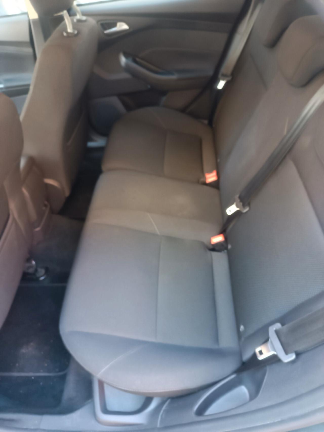 Ford Focus 1.5 TDCi 95 CV SW PLUS NAVI LED