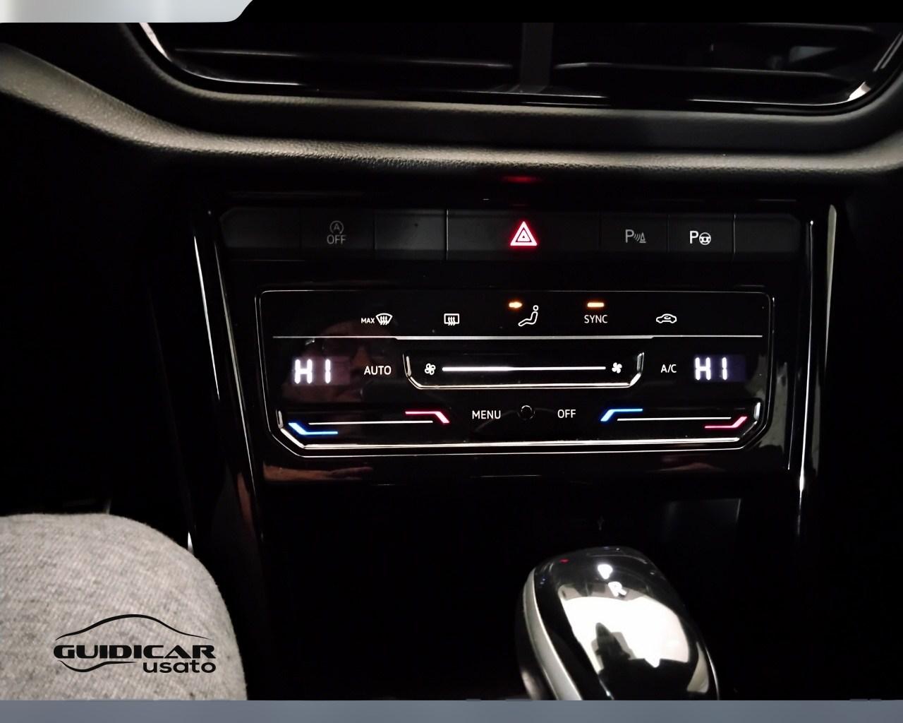 VOLKSWAGEN T-Roc I 2022 - T-Roc 1.5 tsi R-Line dsg