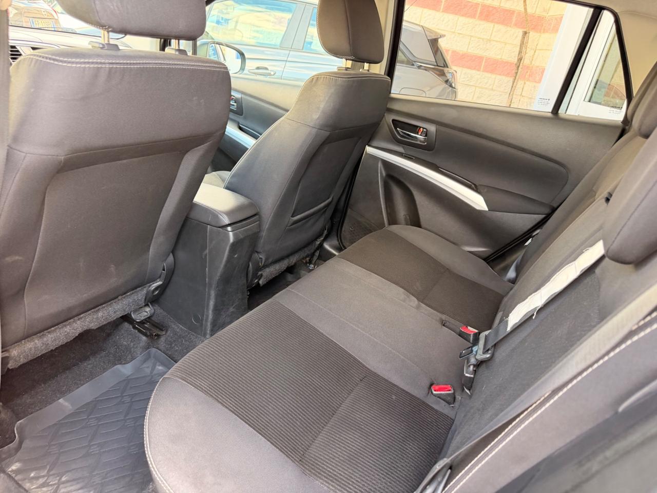 Suzuki S-Cross 1.6 DDiS Start&Stop 4WD All Grip Star View