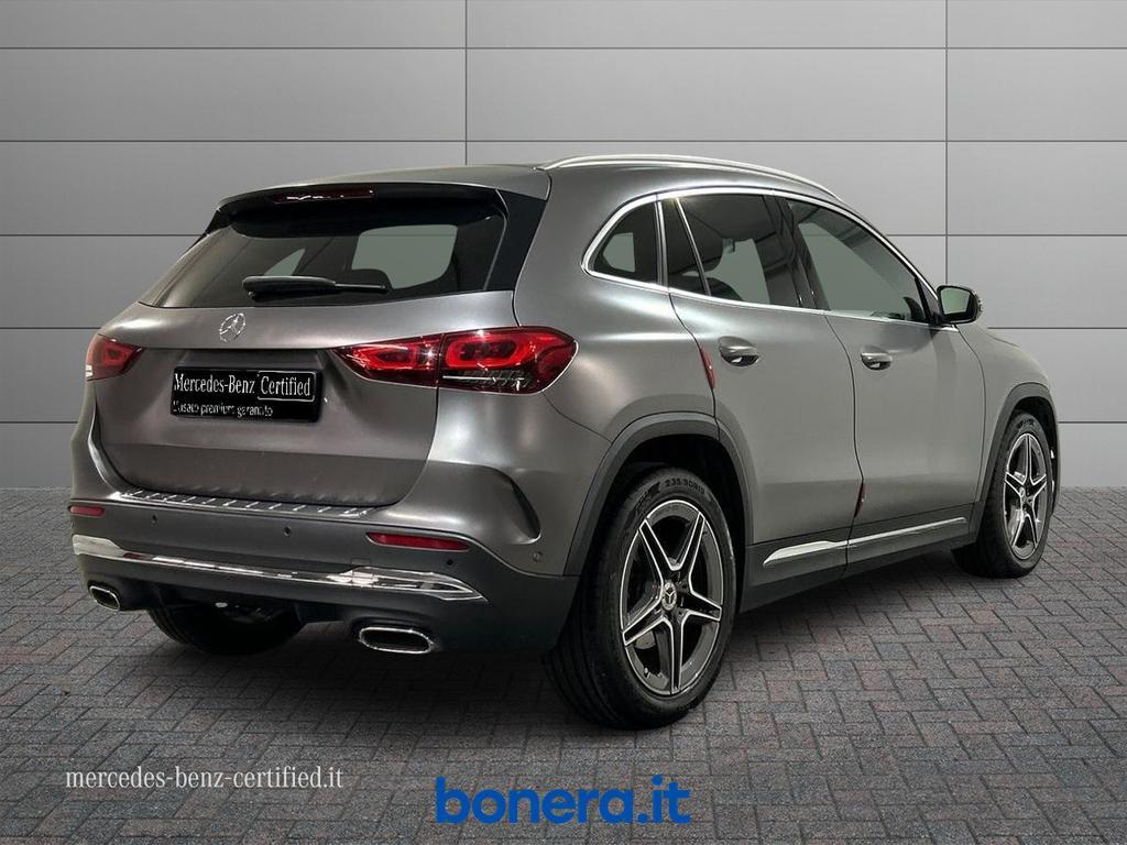 Mercedes GLA 200 200 D Premium 8G-DCT