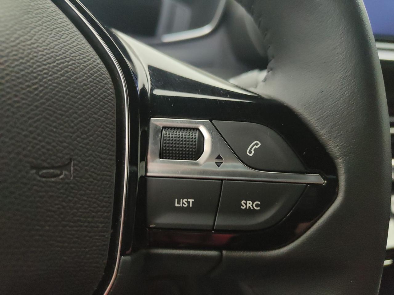 PEUGEOT 2008 II 2023 1.2 PURETECH 100CV ALLURE