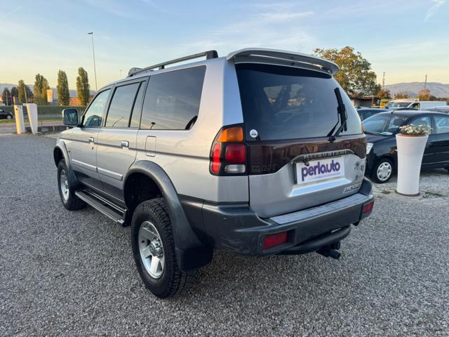 MITSUBISHI Pajero Sport 2.5 TDI GLS Target