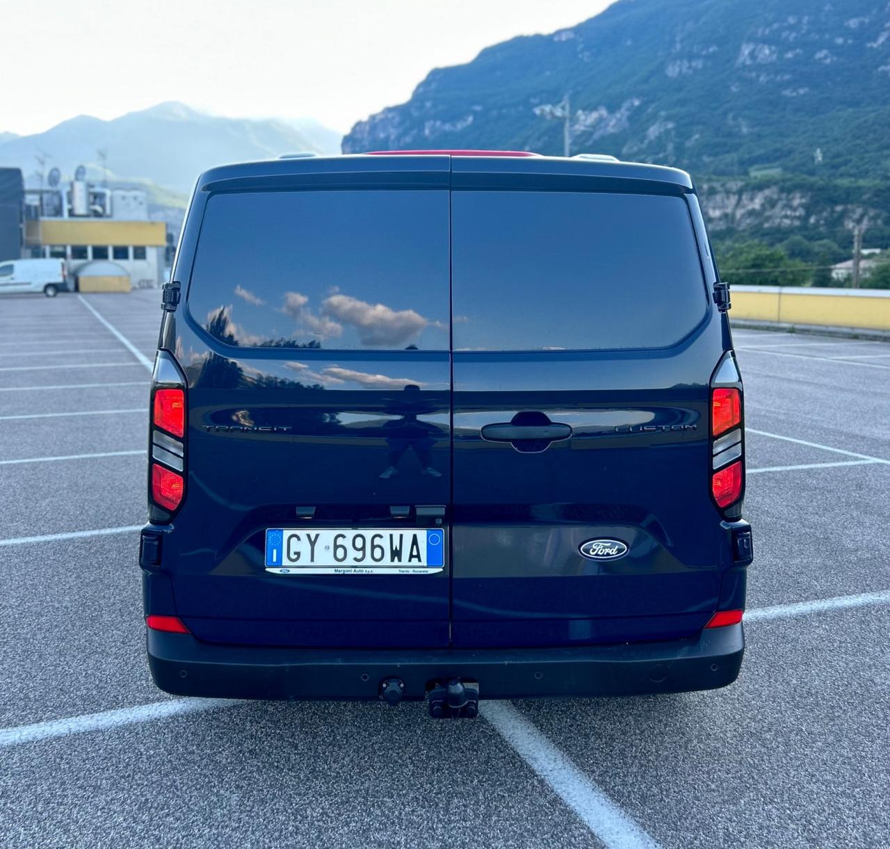 Ford Transit Custom 320 Trend EcoBlue 2025 DC