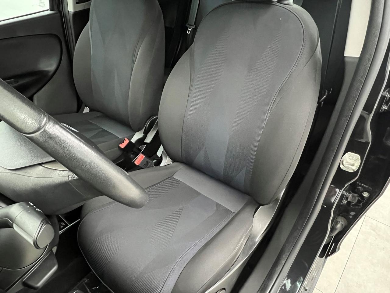 LANCIA Ypsilon III 2015 Ypsilon 1.0 firefly hybrid Gold s&s 70cv