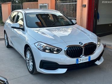 BMW 116d 12/2022 AUTOMATICA VENDUTA