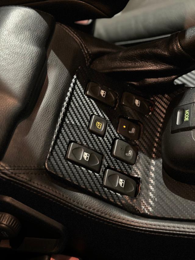 LAND ROVER Discovery 4.0 V8 cat 5 porte HSE ambasciata britannica