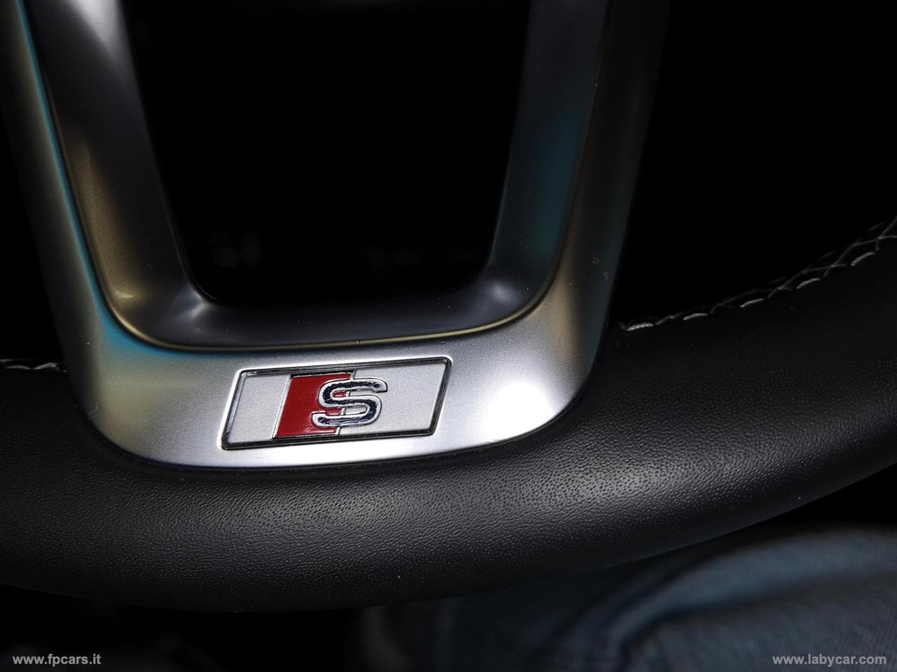 AUDI Q8 S line ed. TETTO APRIBILE