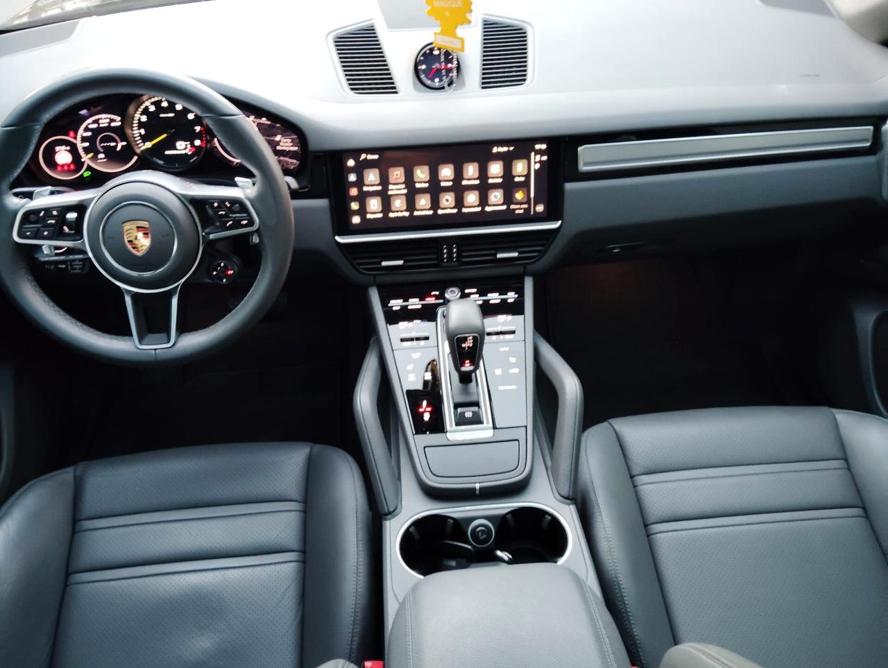 Porsche Cayenne 3.0 V6 E-Hybrid Platinum Edition