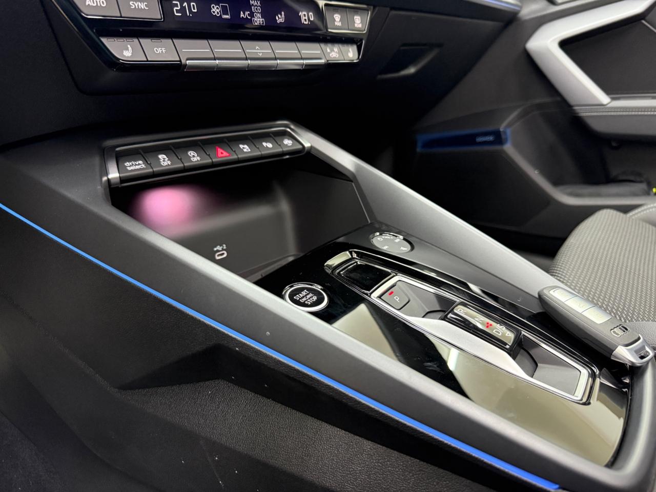 NEW Audi A3 SPB S line edition TETTO MATRIX FULL