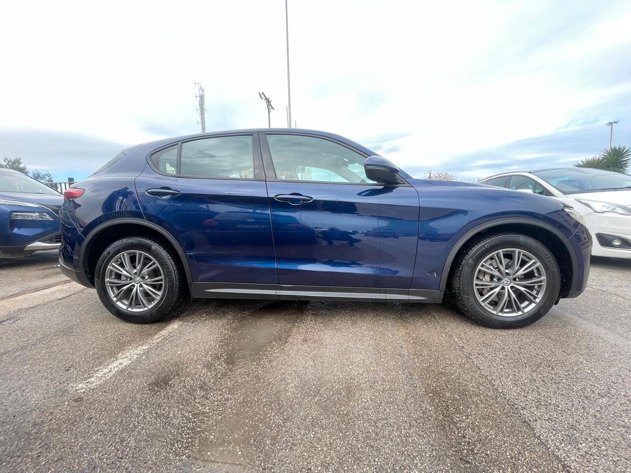 Alfa Romeo Stelvio 2.2 Turbodiesel 180 CV AT8 RWD Executive