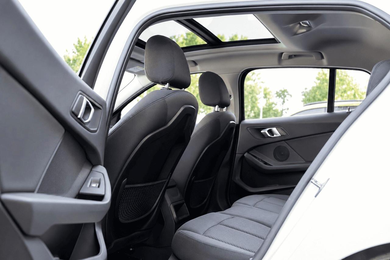 Bmw 116d 5p. 1.5 Advantage 116 CV TETTO