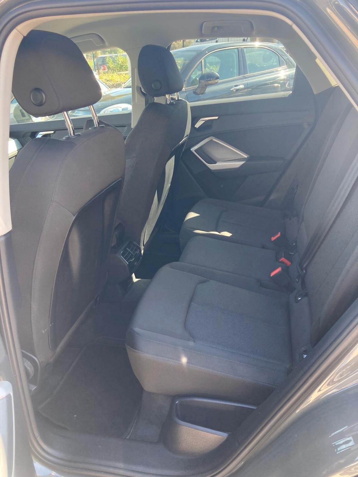 Audi Q3 SPB 35 TDI quattro Business Plus