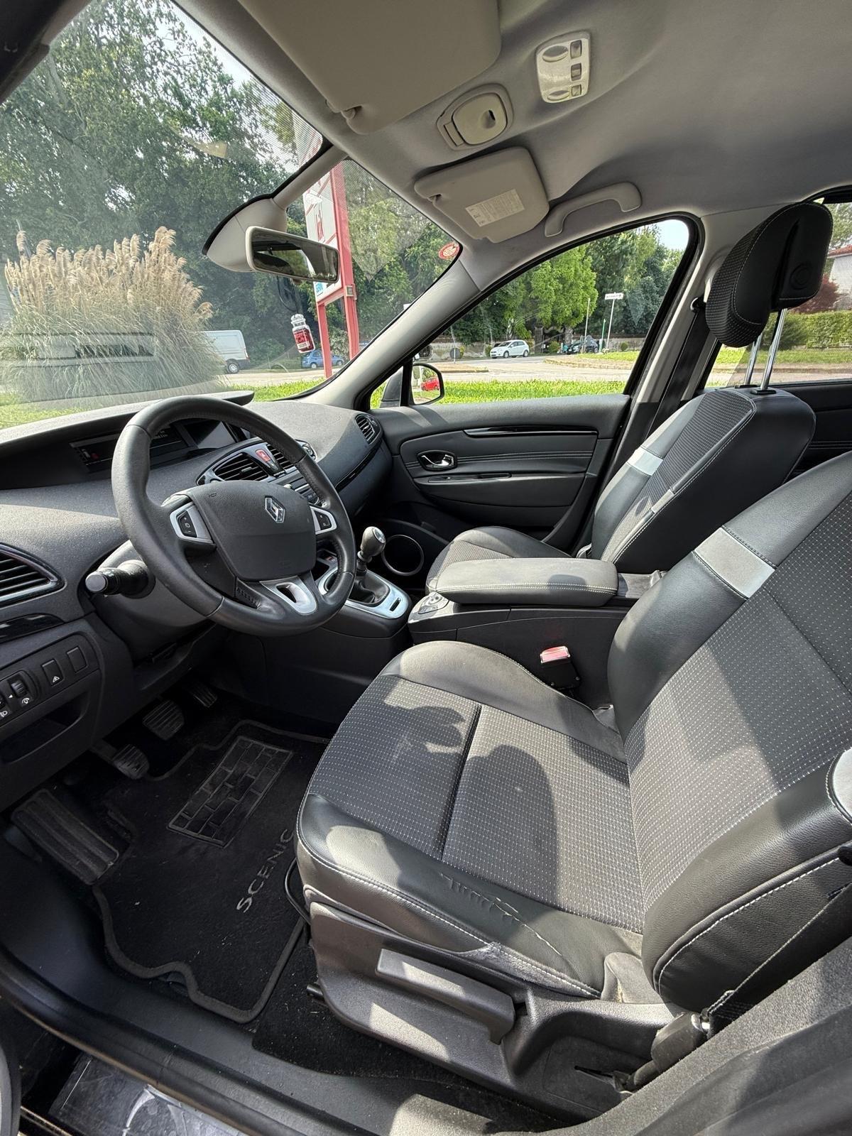 Renault Scenic Scénic X-Mod 1.5 dCi 110CV Luxe