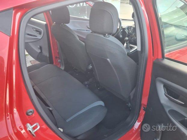 Lancia Ypsilon 1.2 69 CV 5 porte GPL Ecochic Gold