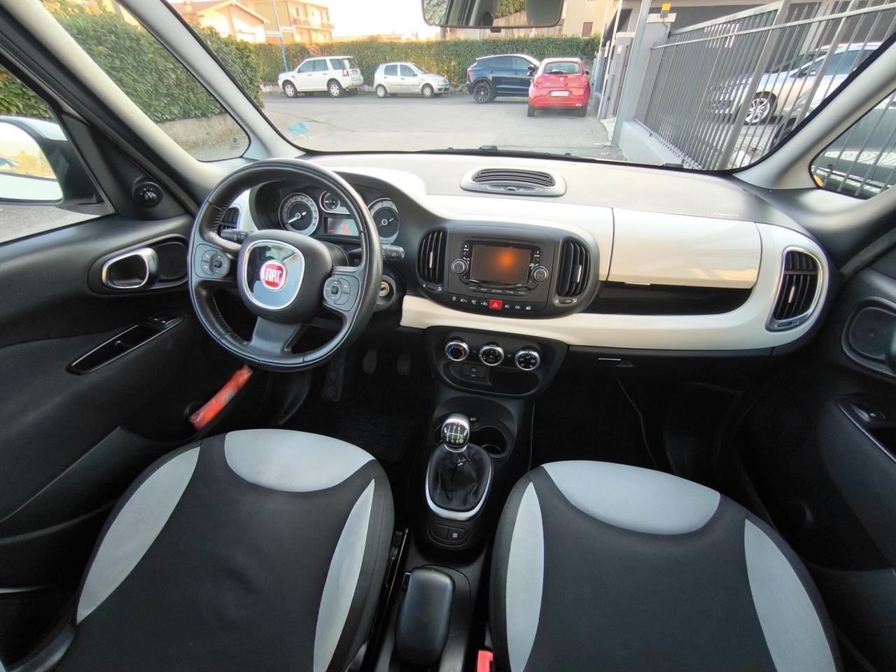 FIAT 500L 1,4 BENZ-95CV-LOUNGE-EURO 6-OK NEOPATENTATI