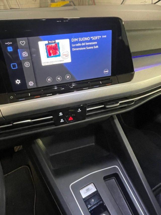 VOLKSWAGEN Golf 1.0 eTSI EVO DSG Life