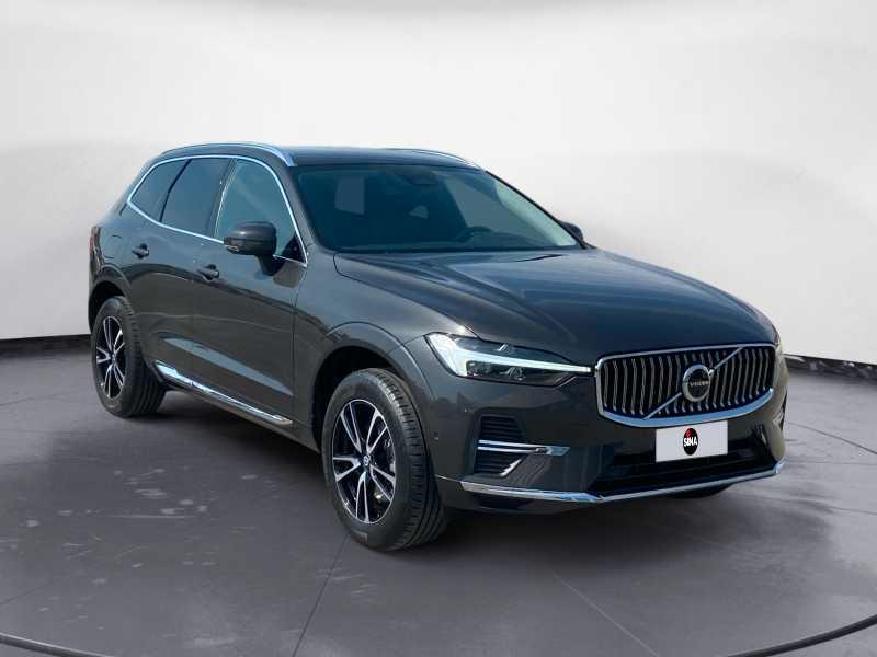 VOLVO XC60 2.0 b4 Plus Bright AuTo