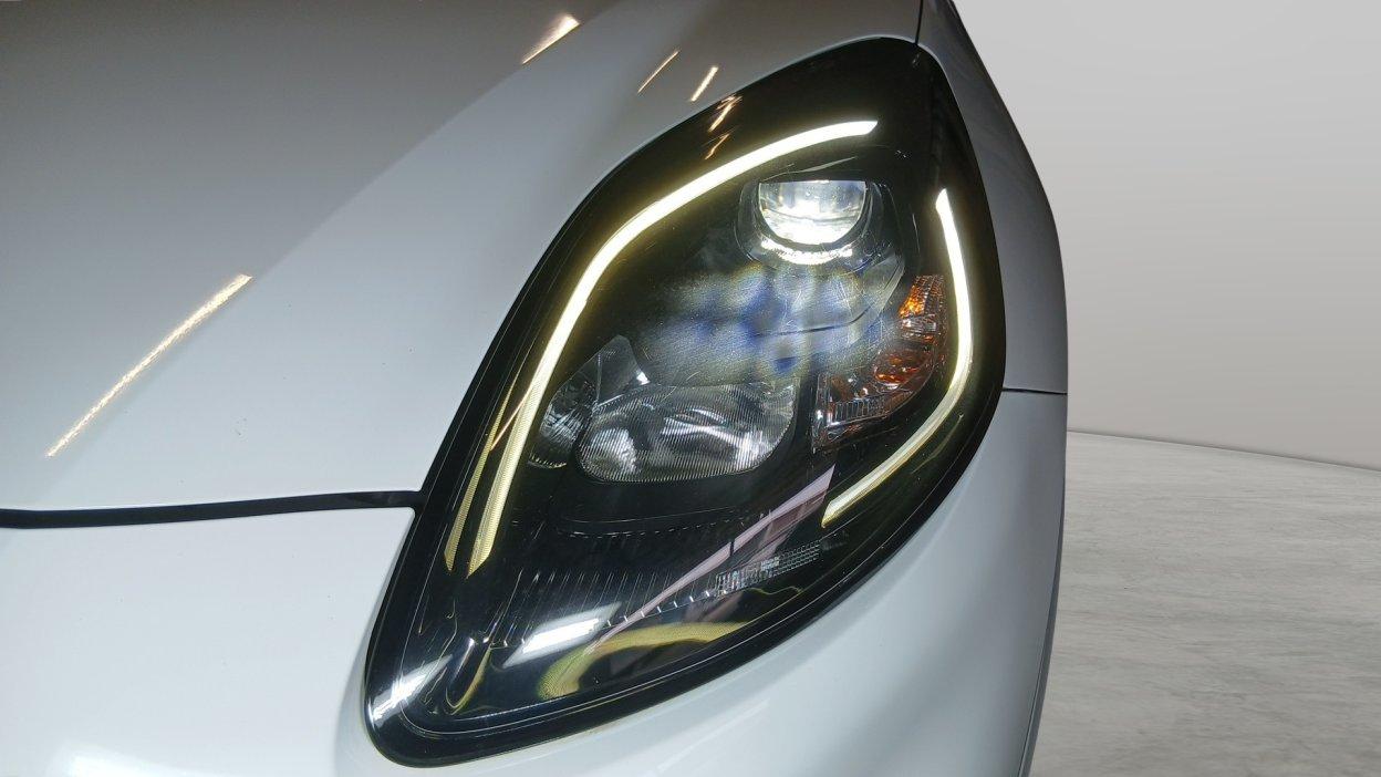FORD Puma '19-> - Puma 1.0 EcoBoost Hybrid 125 CV S&S ST-Line X