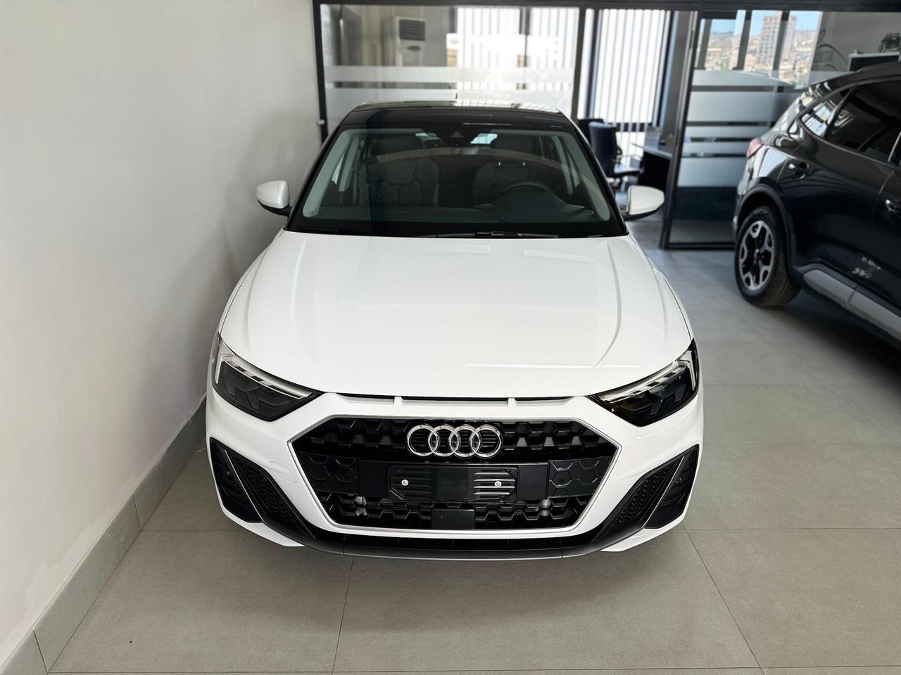 Audi A1 SPB 30 TFSI S tronic line edition
