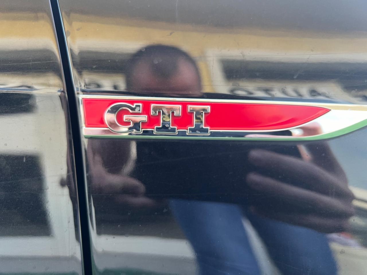 Volkswagen Golf GTI Performance 2.0 245 CV TSI 26000 KM