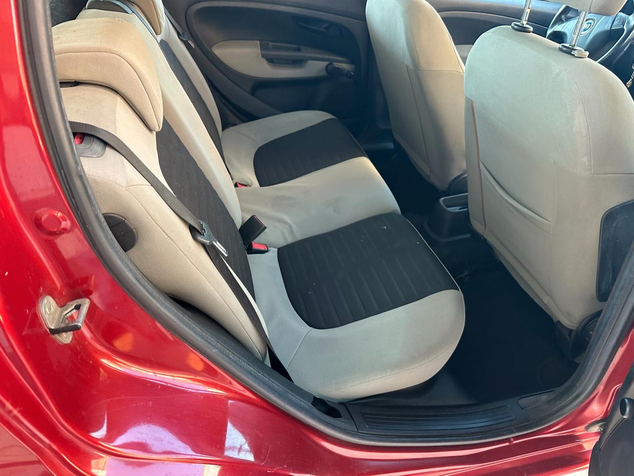 Fiat Grande Punto 1.2 (12 RATE)