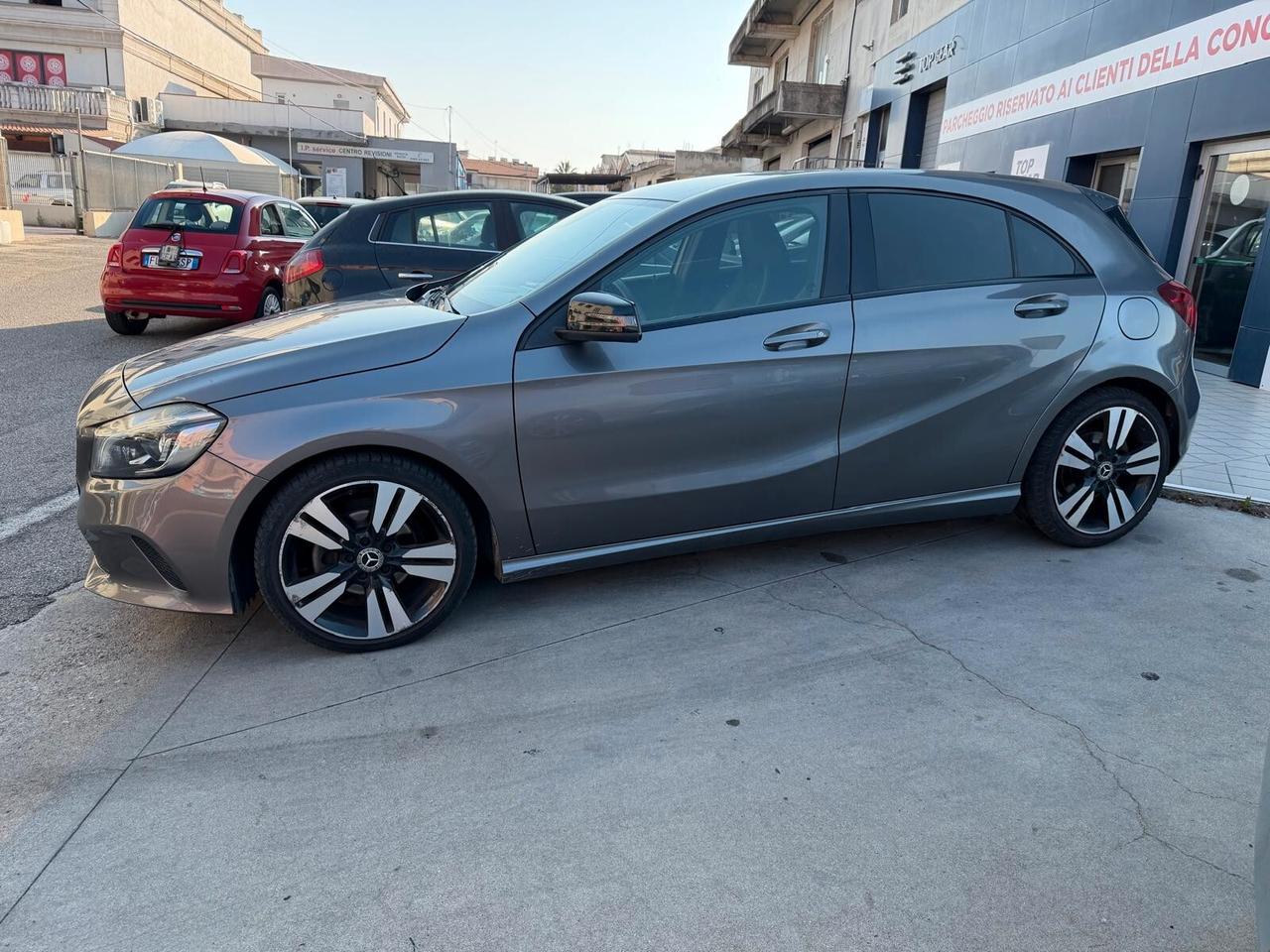Mercedes-benz A 180 160 d Premium