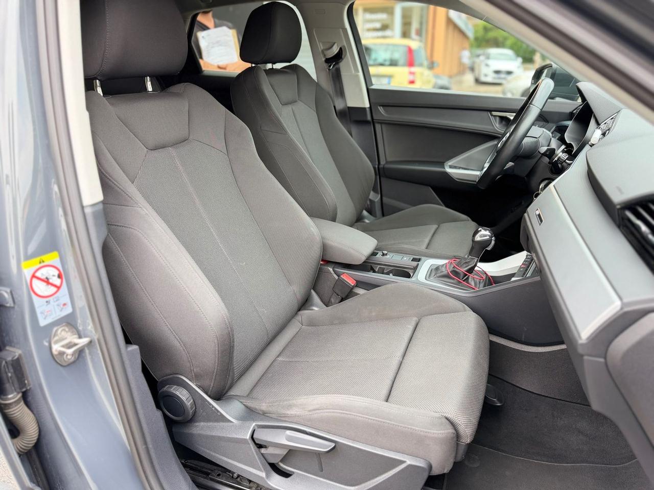 Audi Q3 Business 2.0 35 TDI #11754