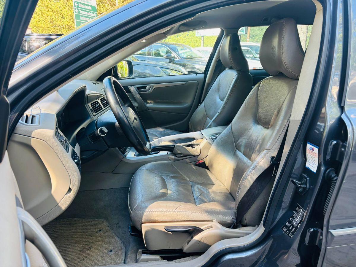 Volvo V70 2.4 D5 Automatica AWD Cross Country