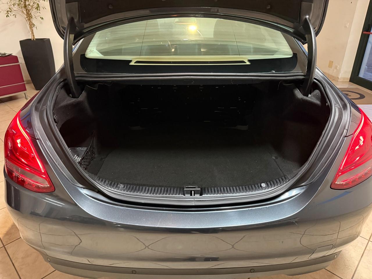 Mercedes-benz C 180 d Auto Business Navi Led