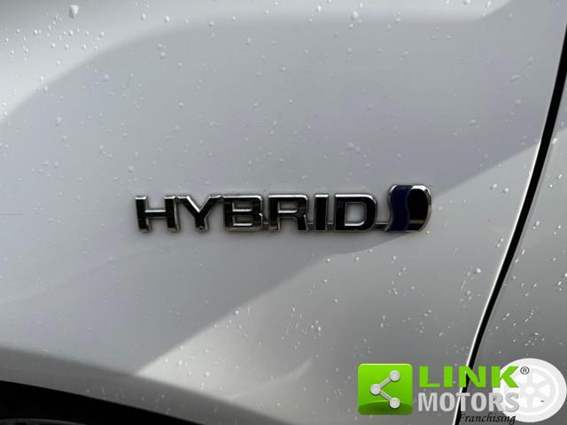 TOYOTA Yaris 1.5 Hybrid 5 porte Business