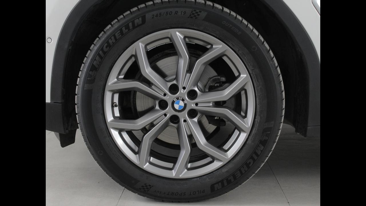 BMW X3 G01-F97 - X3 xdrive20i xLine 184cv auto