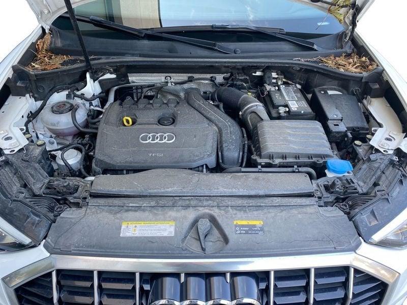 Audi Q3 1.5 35 TFSI Business Advanced