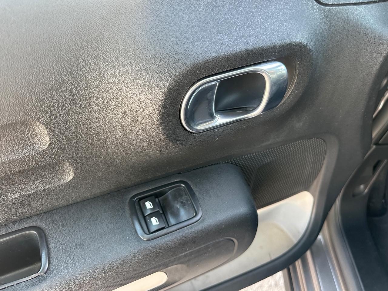 Citroen C3 PureTech 82 Feel (Garanzia 24 Mesi)