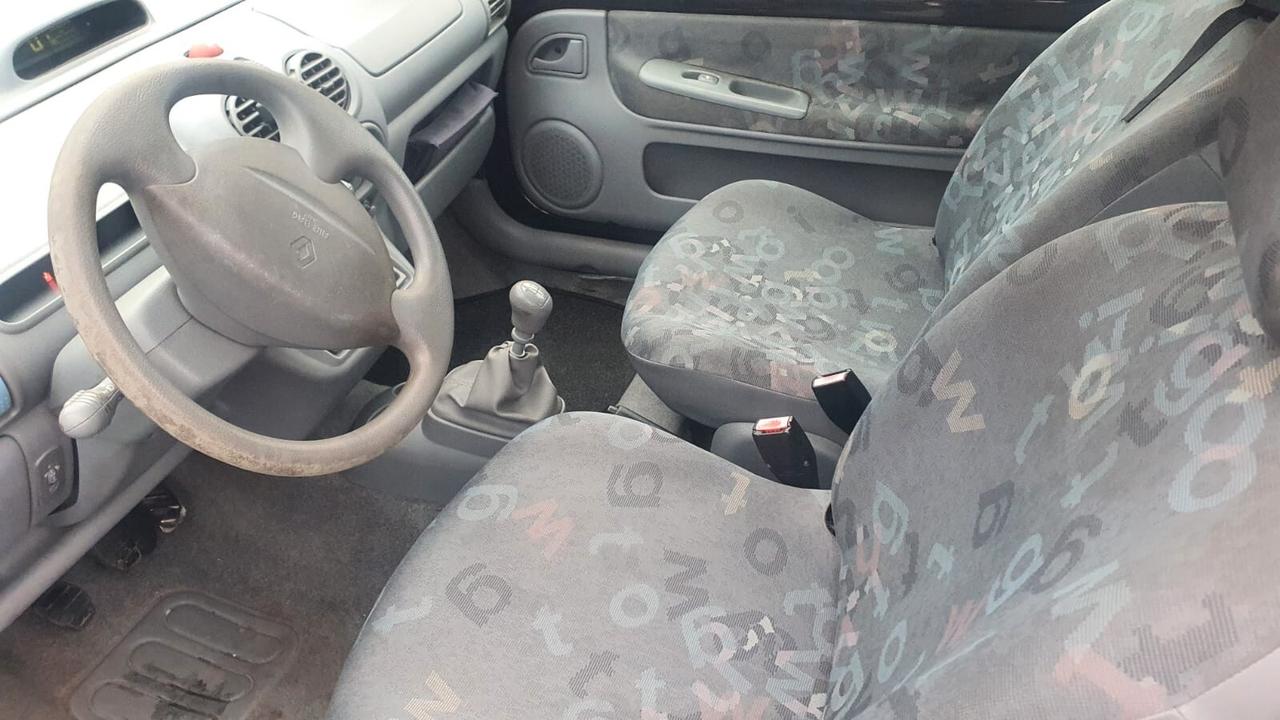 Renault Twingo 1.2i cat Authentique