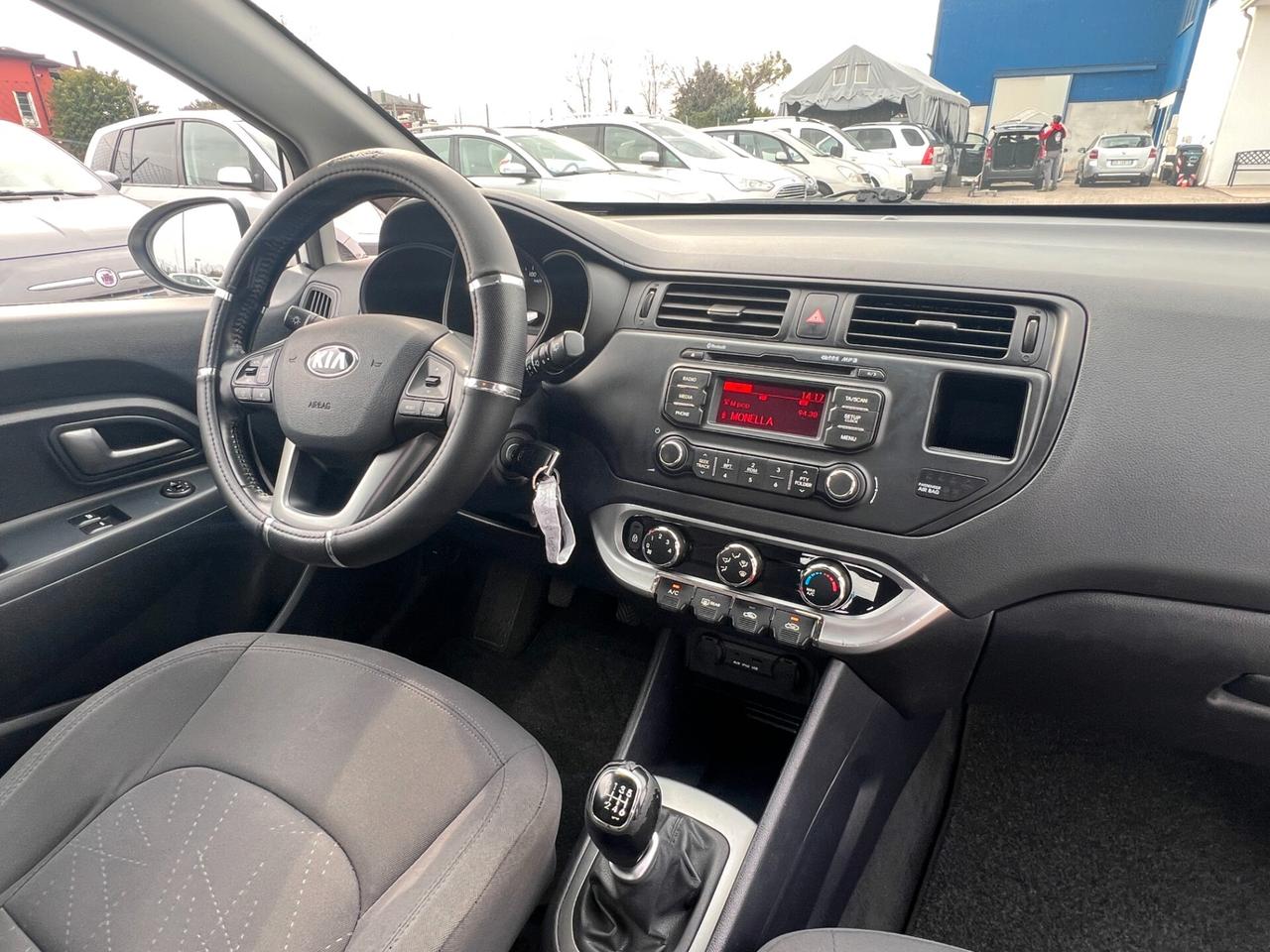 Kia Rio 1.1 CRDi 5p. Cool OK PER NEOPATENTATI