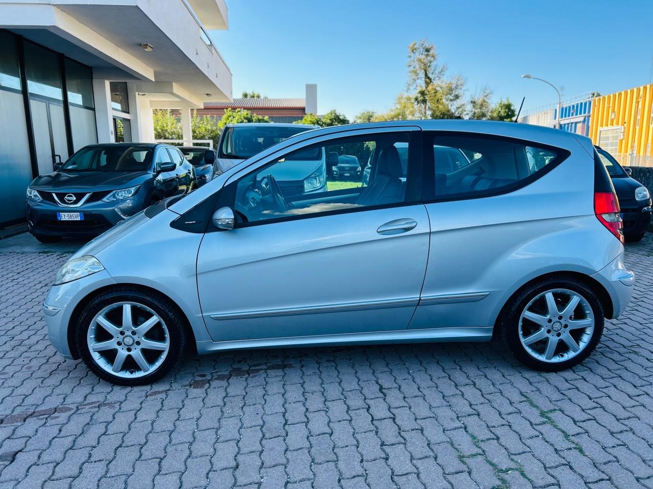 Mercedes-benz A 180 CDI Coupe Avantgarde Edition